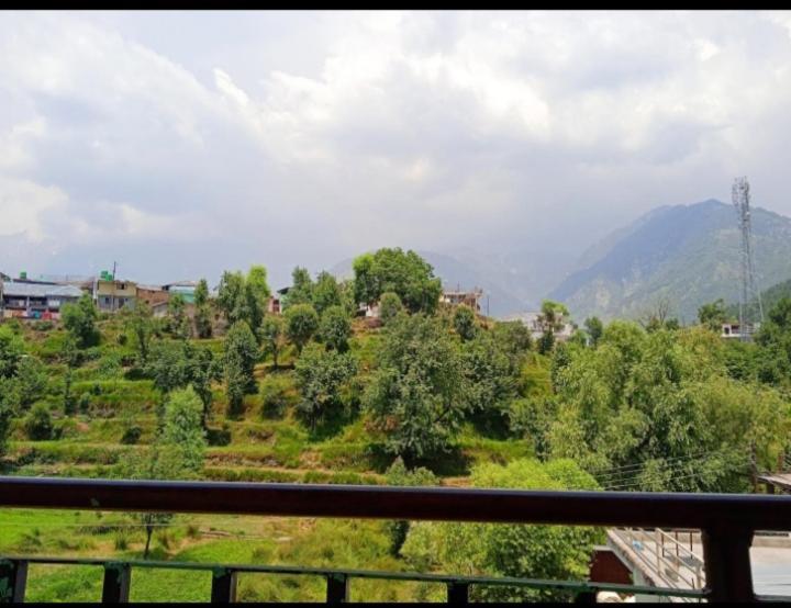 Anchal House Lägenhet Dharamshala Exteriör bild