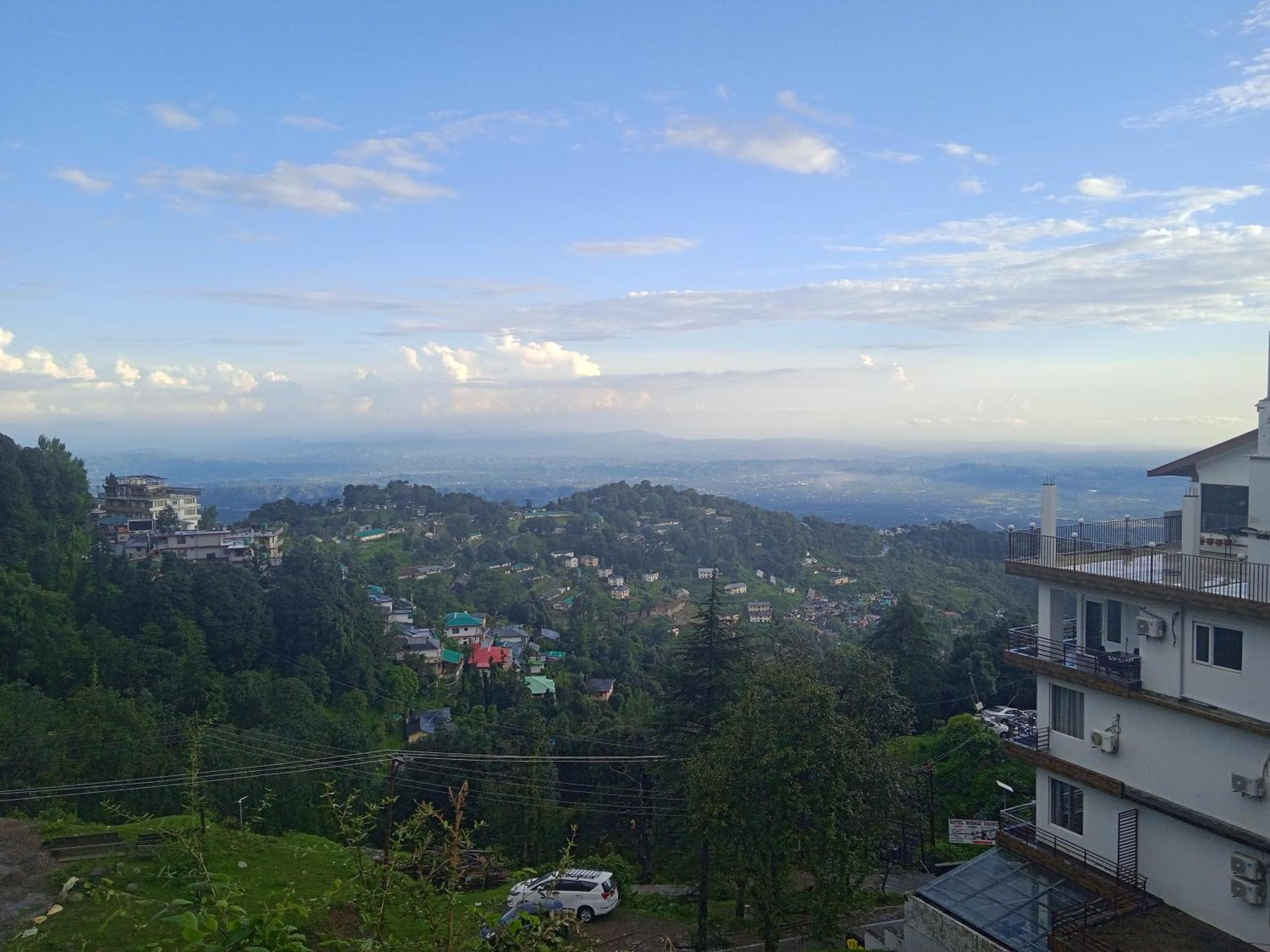 Anchal House Lägenhet Dharamshala Exteriör bild